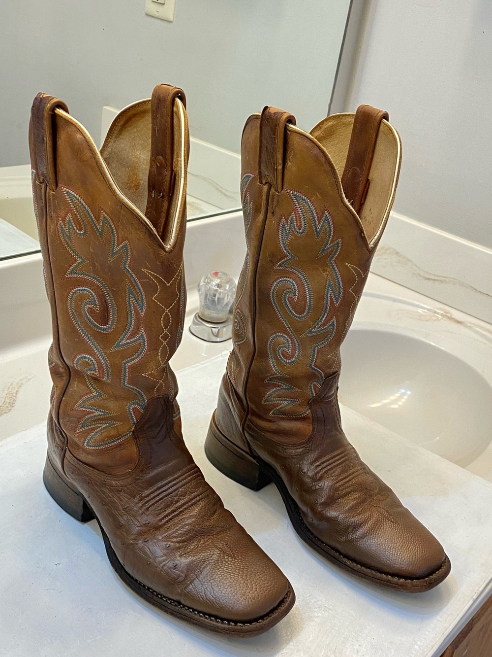 Vintage BOULET women cowboy boot size 6 good condition clean interior